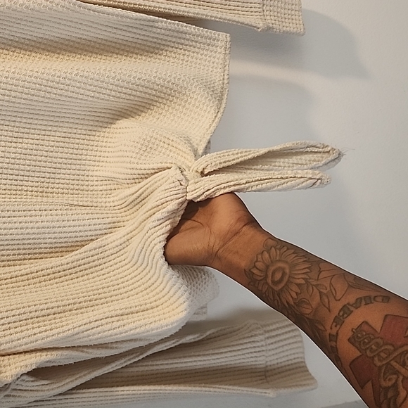 Z Supply Longsleeve Blouse - Picture 4 of 4